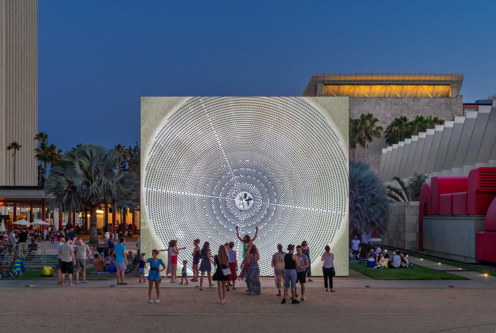 Image: Installation view, John Gerrard, Solar Reserve (Tonopah, Nevada) 2014